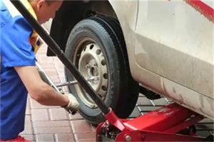 钟山区附近拖车24小时服务热线电话